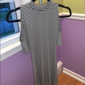 LA hearts cut out shoulder dress